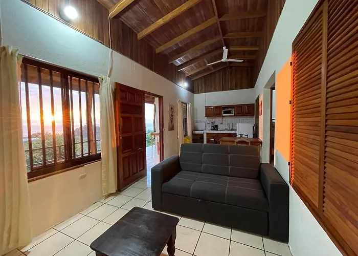 Pura Natura Lodge Manuel Antonio